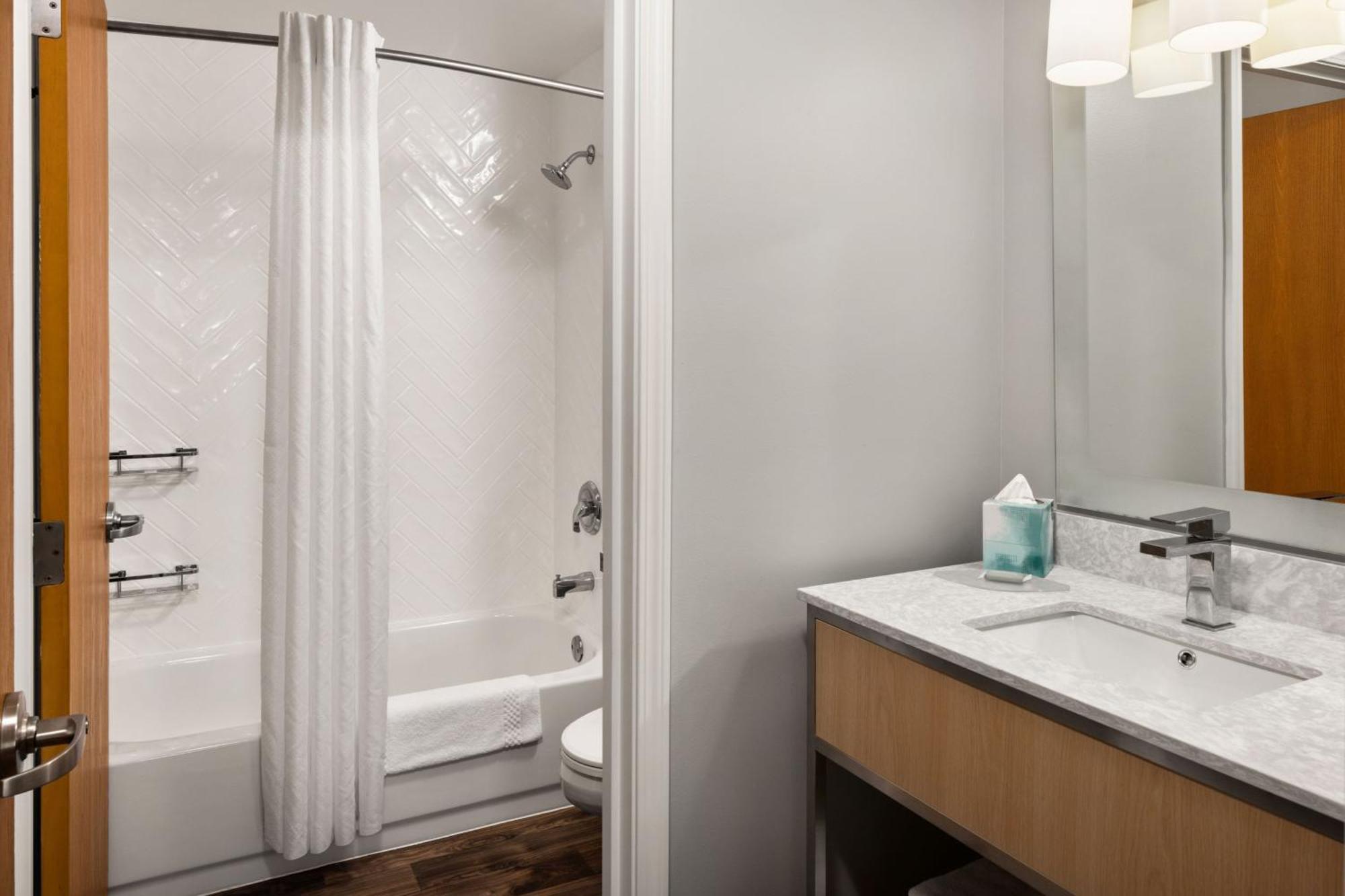 TownePlace Suites Chicago Lombard Exterior foto
